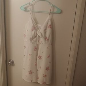 NWT White Floral Tie Front Dress